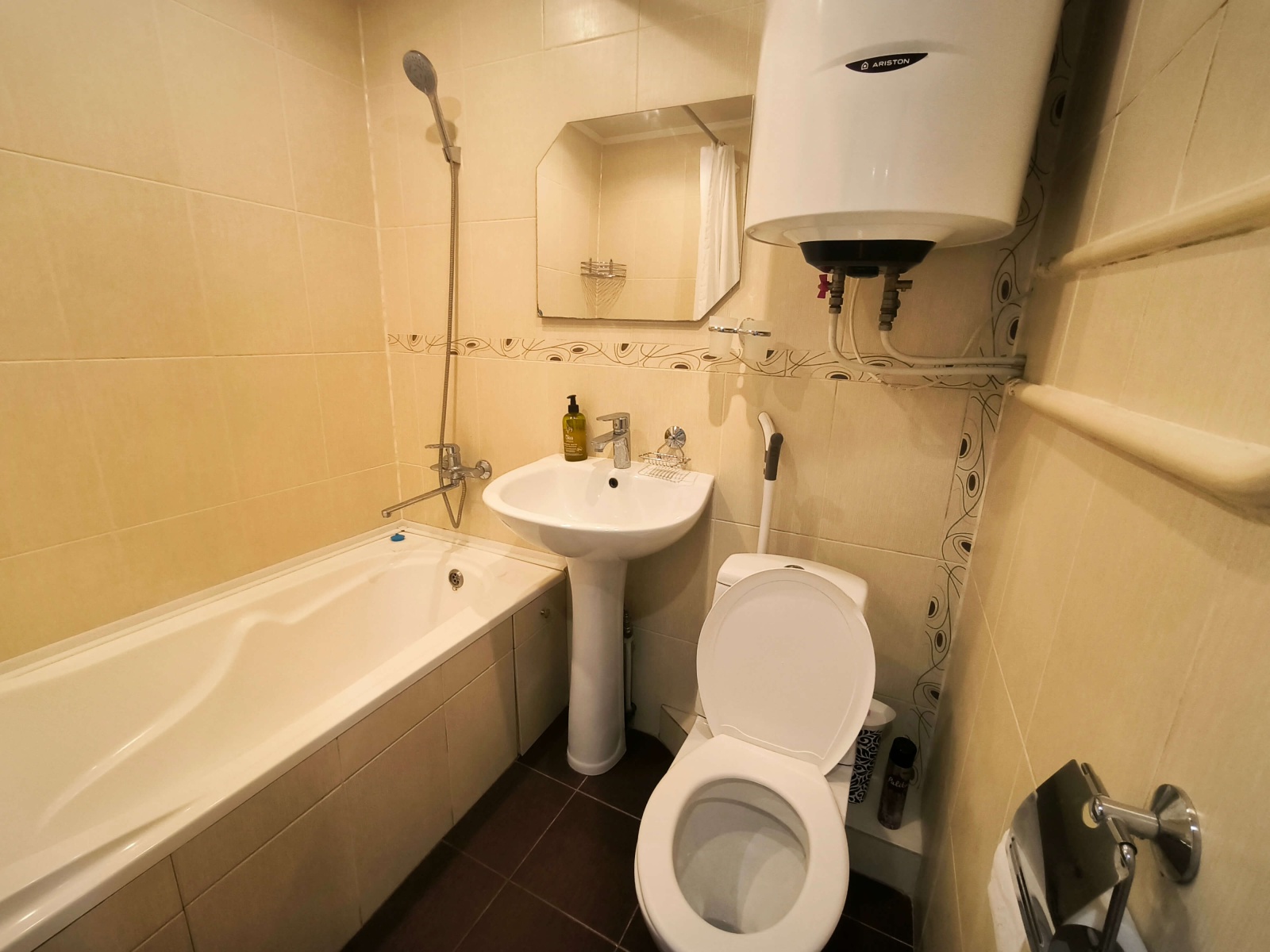 У Херсонеса, ТЦ Муссон в 15 мин от пляжа с отличным видом