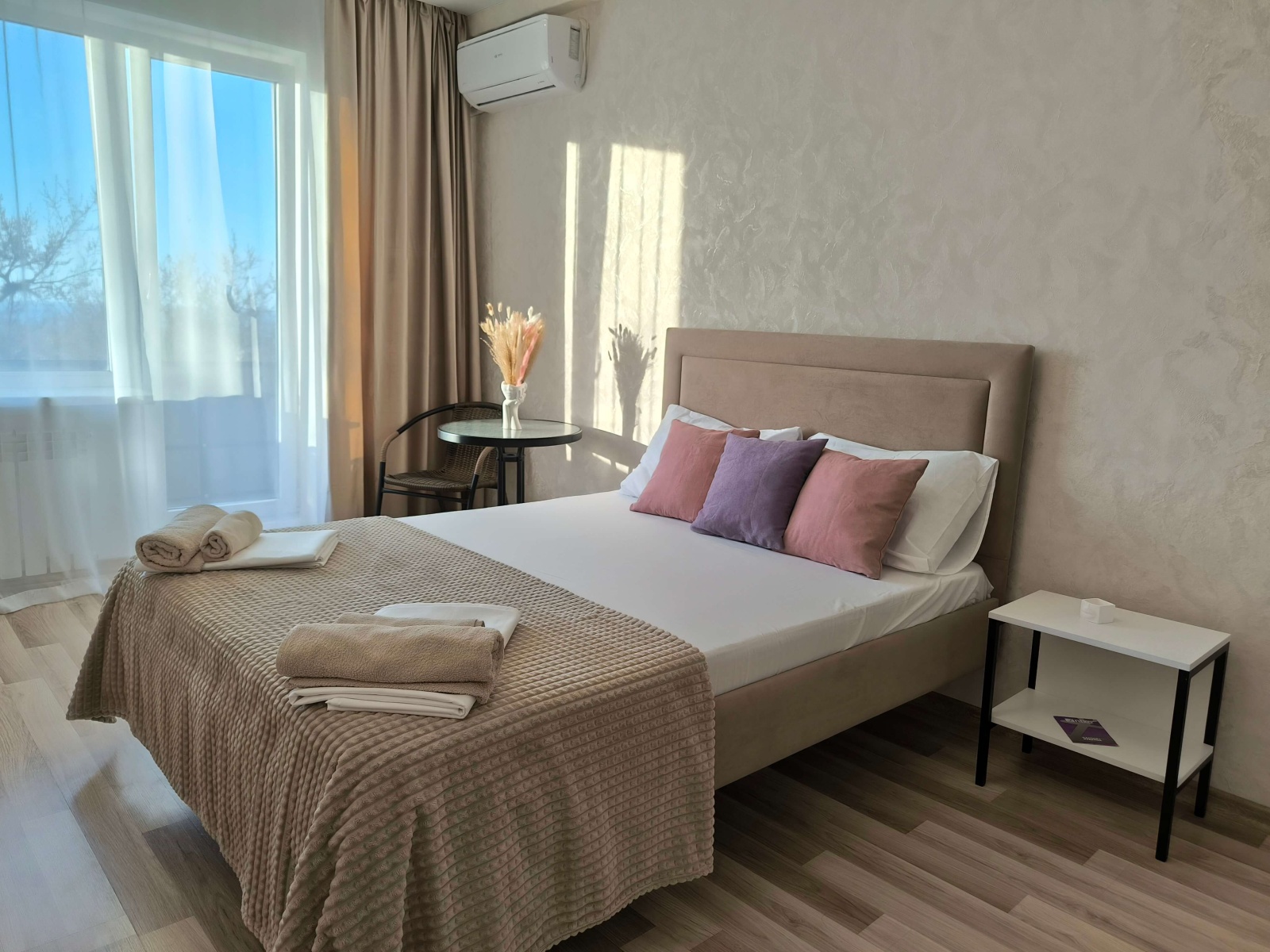 У Херсонеса, ТЦ Муссон в 15 мин от пляжа с отличным видом