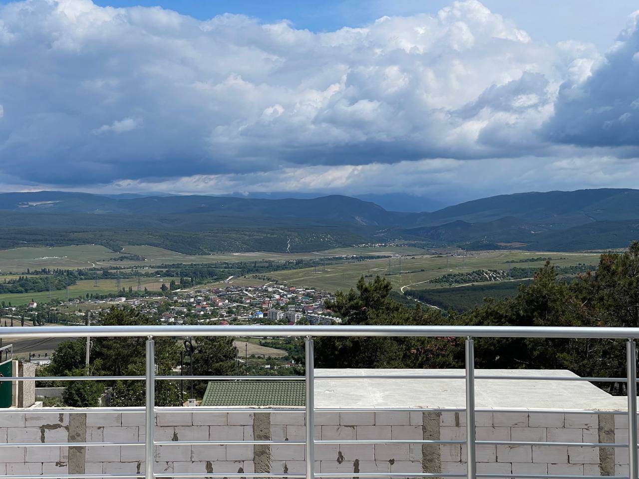 Квартира с видом на горы